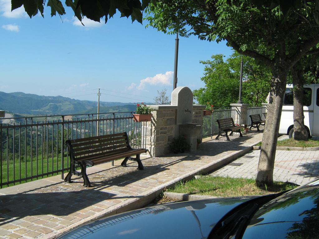 Agriturismo Il Falco del Monte Fumaiolo Alfero Esterno foto